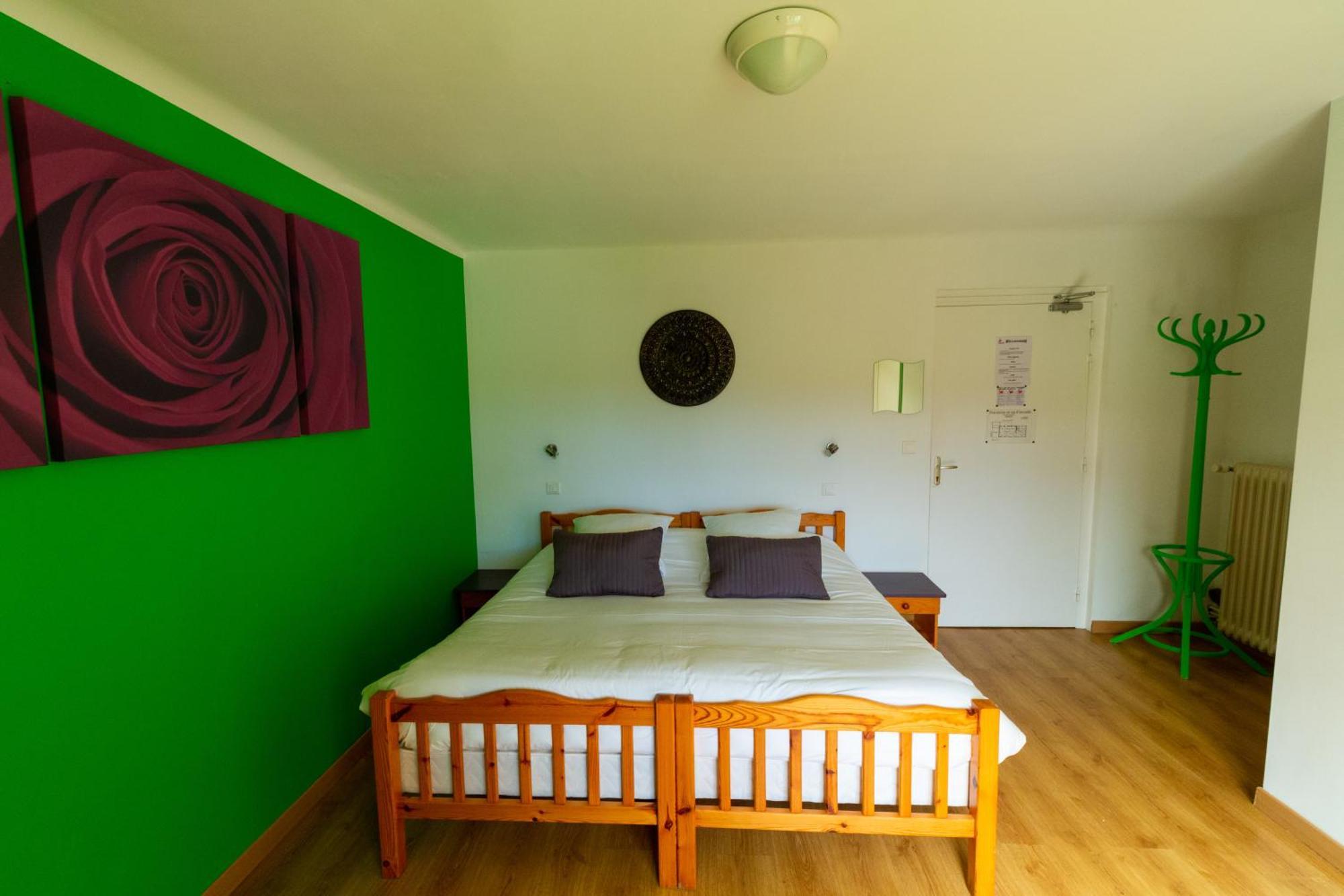 Hotel La Barguelonne Montcuq Екстериор снимка