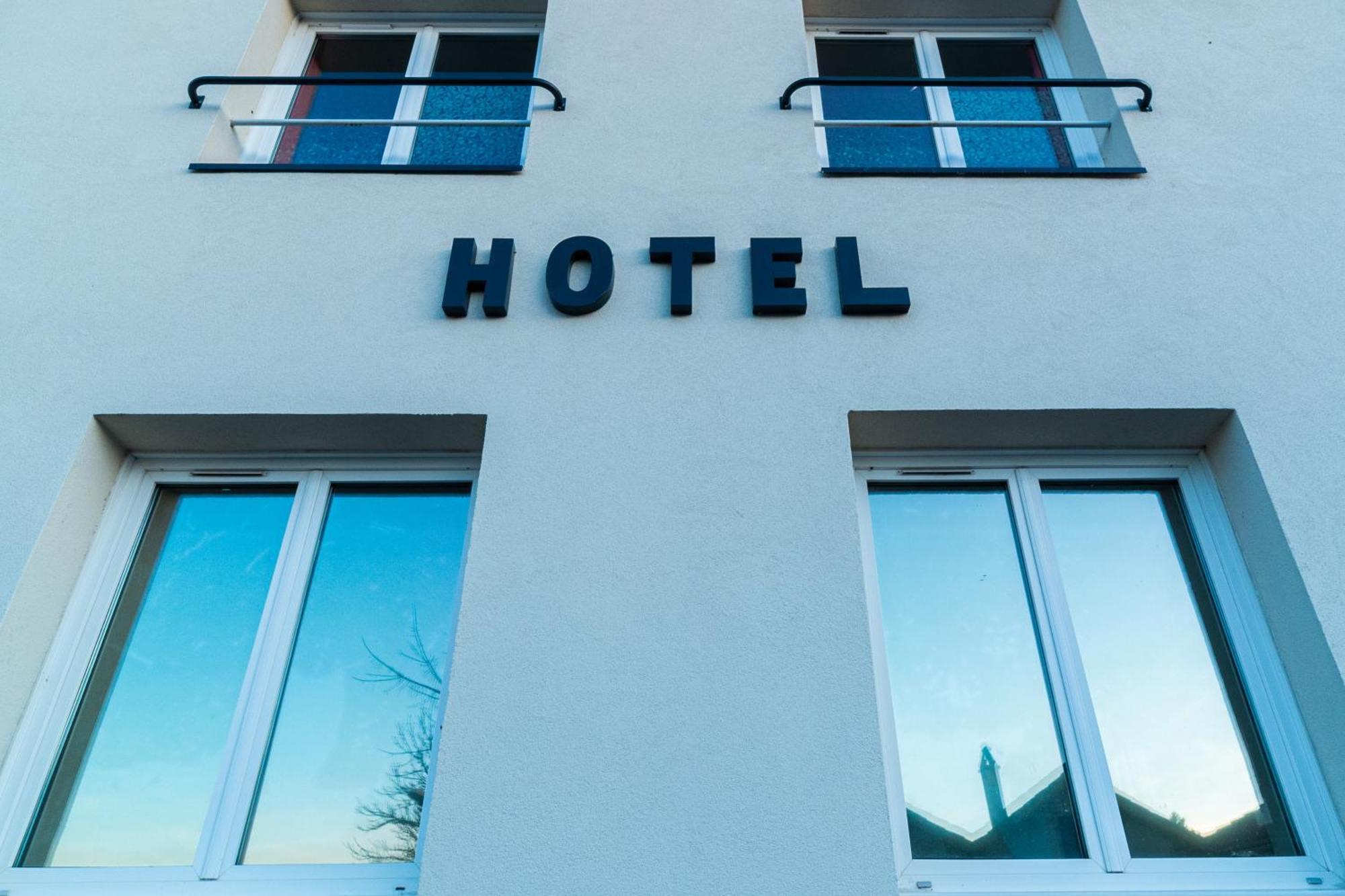 Hotel La Barguelonne Montcuq Екстериор снимка