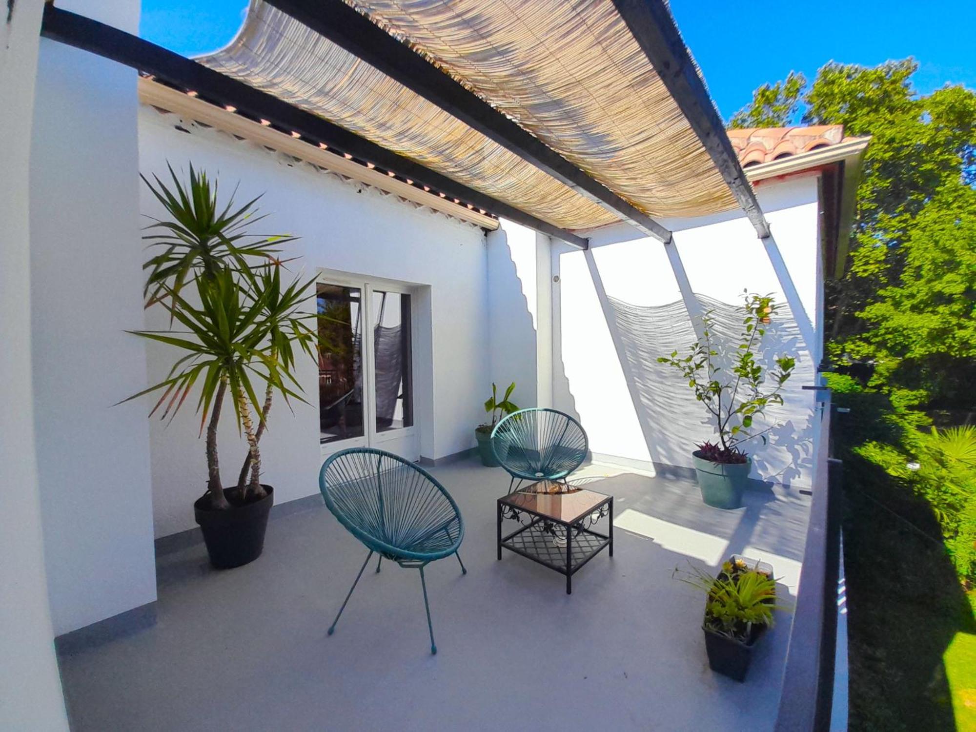 Hotel La Barguelonne Montcuq Екстериор снимка